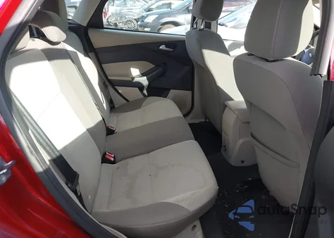 2013 Ford Focus Se z USA, uszkodzony, nr VIN 1FADP3K2XDL196178